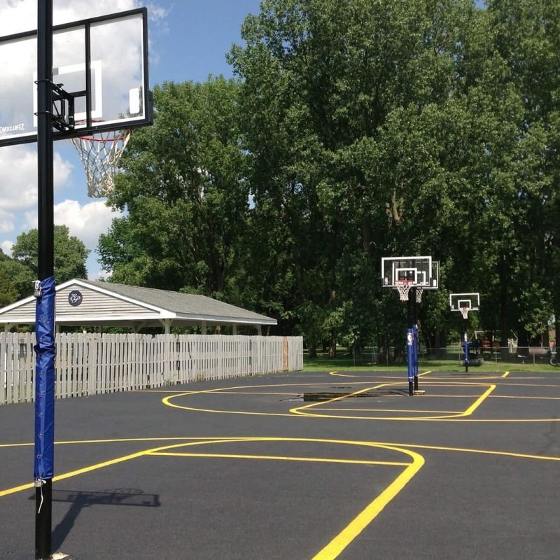 4-Copy-of-get-exercise-on-the-basketball-courts-4517083-1.jpeg