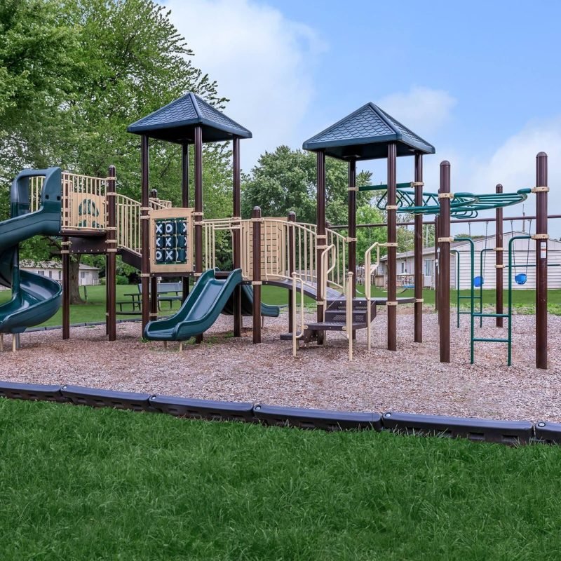 5-Copy-of-its-always-the-weekend-at-the-play-area-8037745-1.jpg